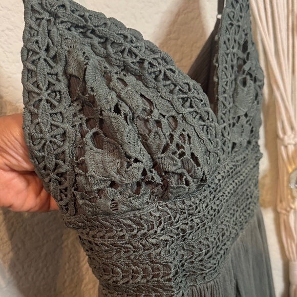 ILLA ILLA Forest Green Crochet Mini Dress - Picture 4 of 5